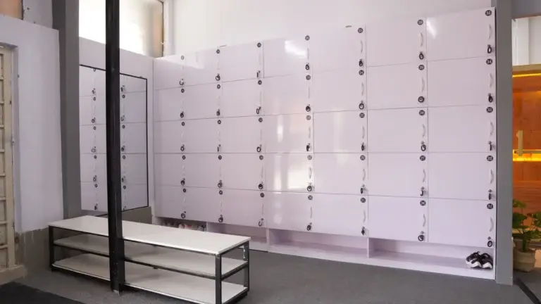 Locker