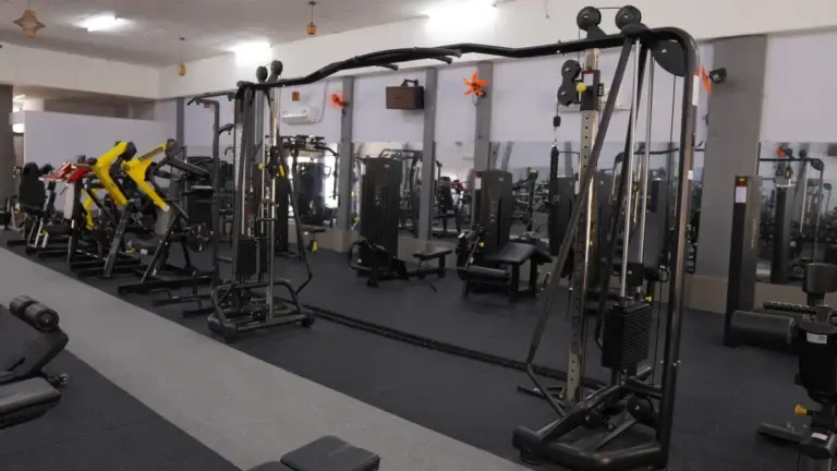 Cable machine